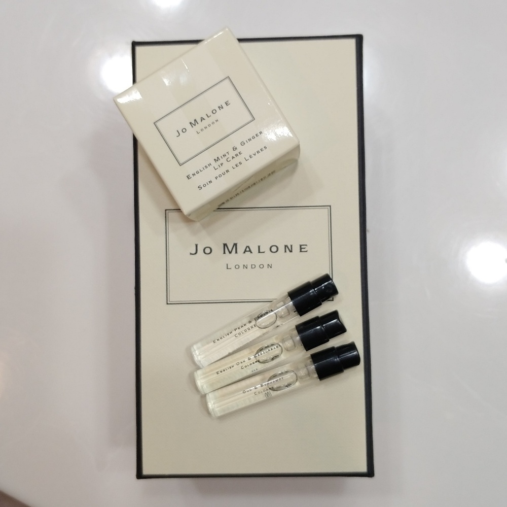 3 Jo Malone perfume samples & lip balm